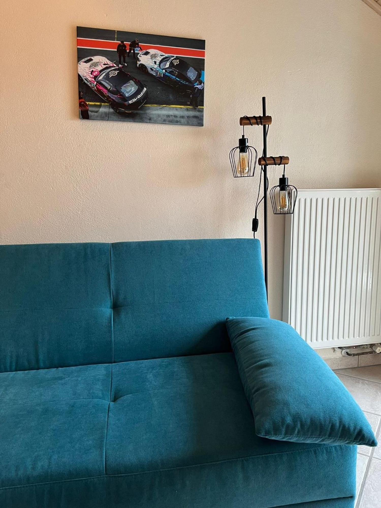 Gaestehaus Beim Metzger / Doettingen Am Nuerburgring Dottingen  Luaran gambar
